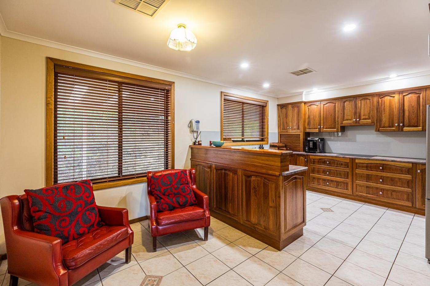 Watervale Hotel Guesthouse 외부 사진